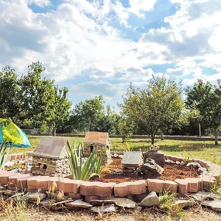 فيلة Iva Kraj (Split)