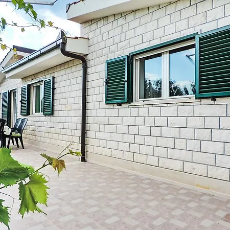 Villa Iva *