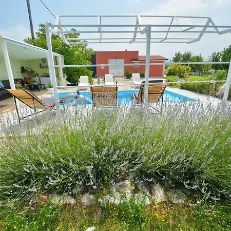 Villa Iva *